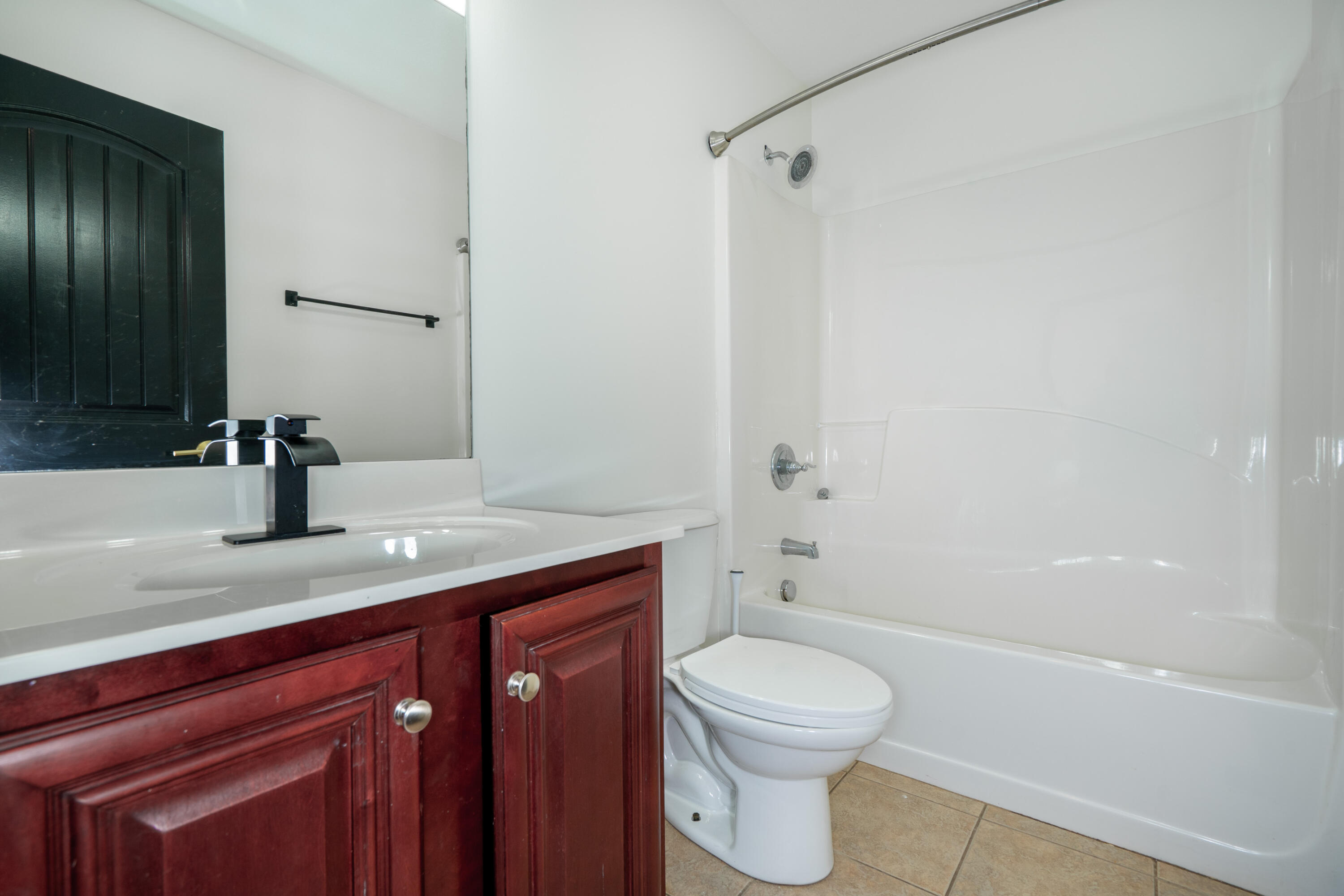 9429 Hackberry Lane Soddy Daisy, TN 37379 - Photo 27 of 30 9429 Hackberry - guest bath