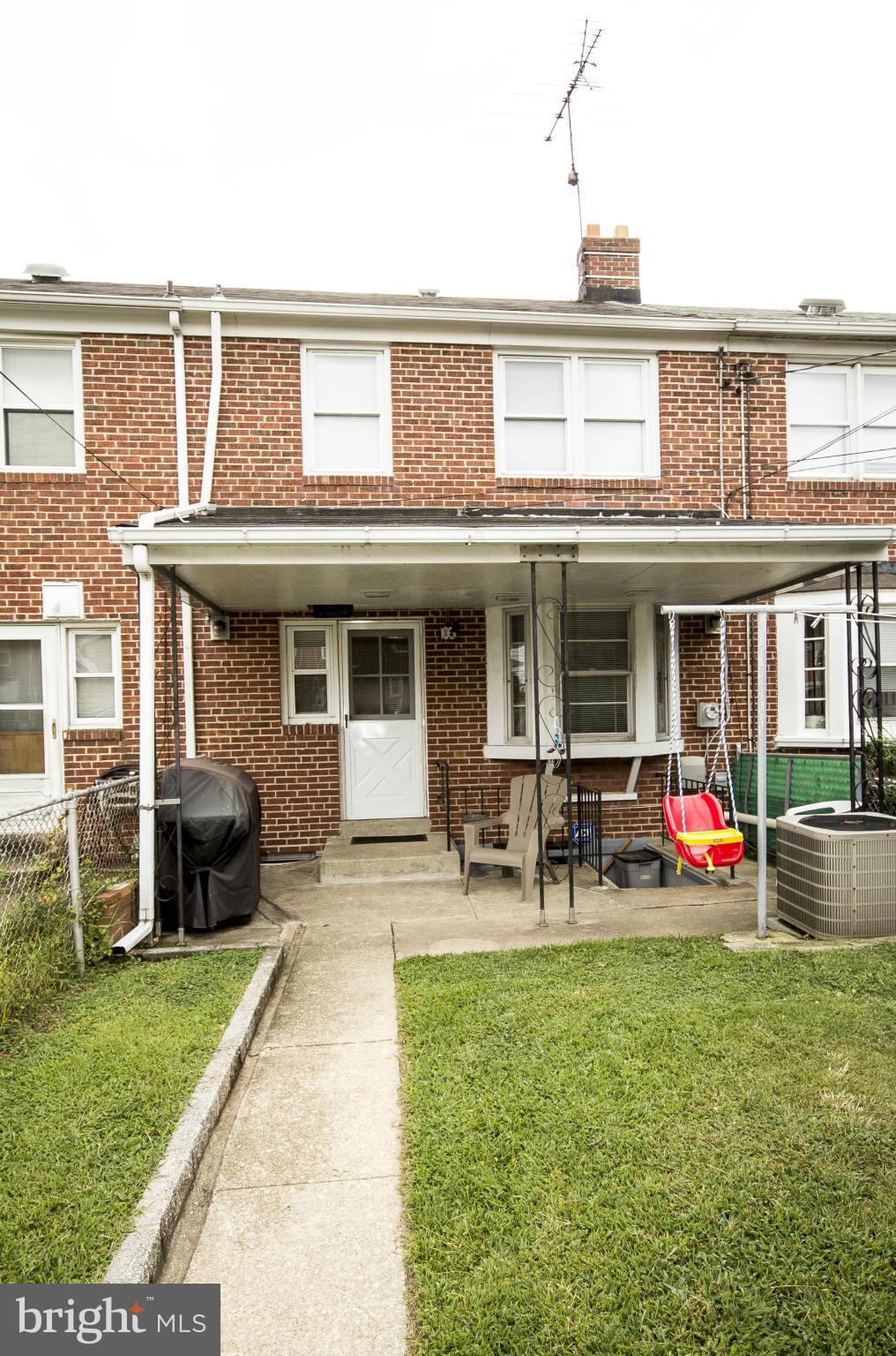 7230 Stratton Way Baltimore, MD 21224 - Photo 2 of 25 Exterior (Front)