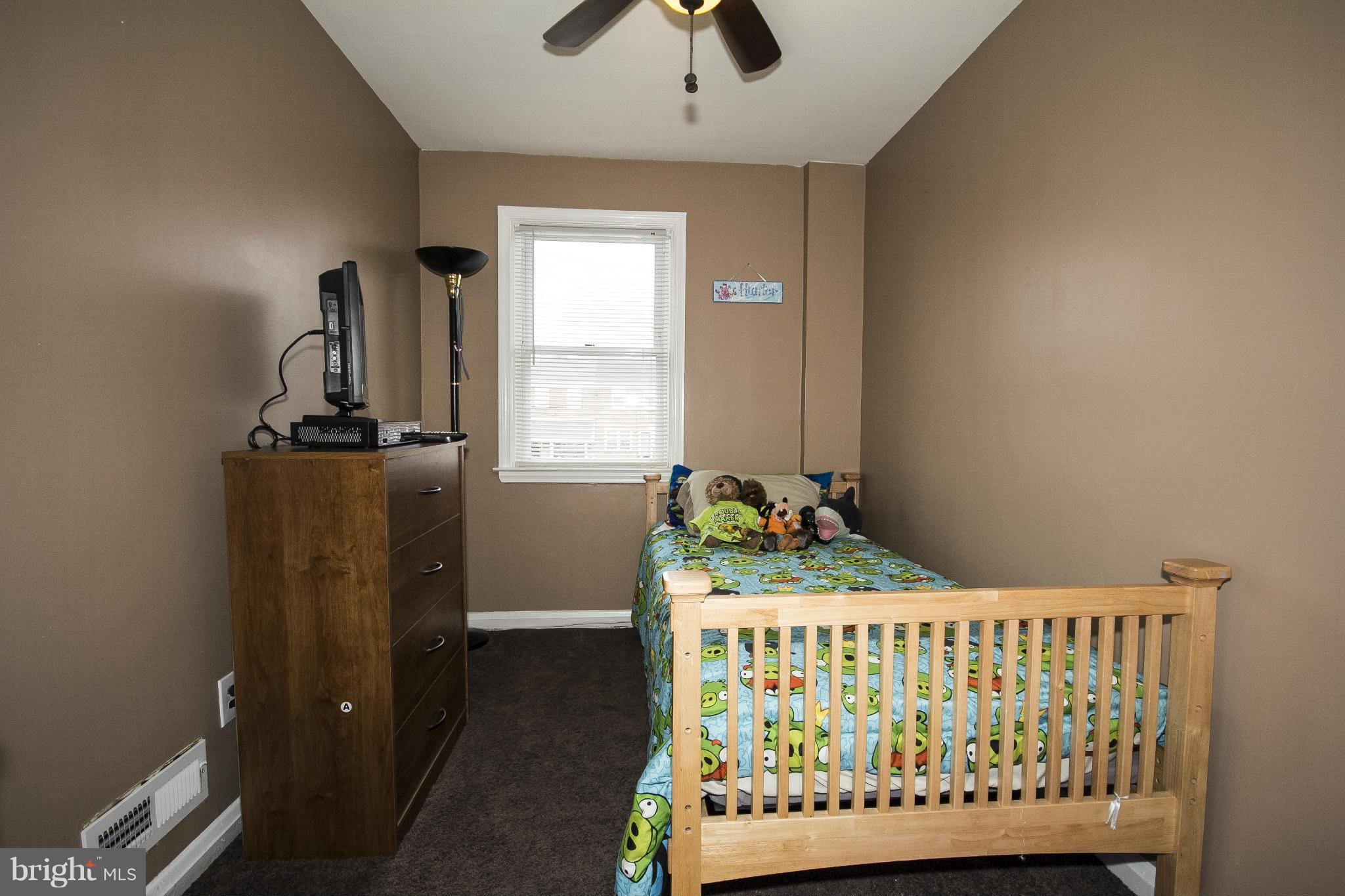 7230 Stratton Way Baltimore, MD 21224 - Photo 19 of 25 Bedroom