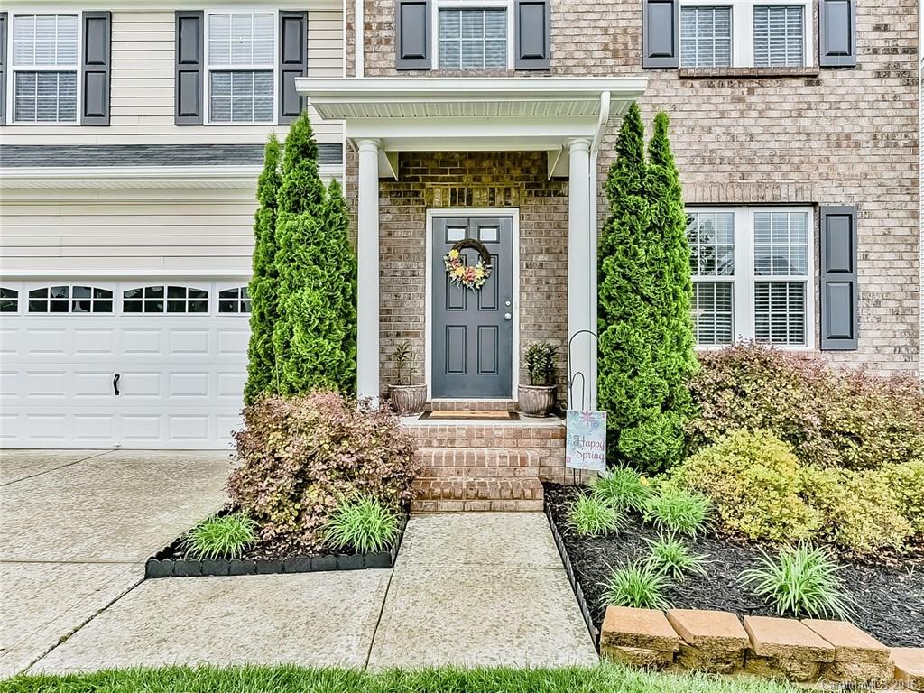 616 Alsace Lane Fort Mill, SC 29708 - Photo 2 of 24