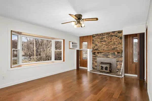 $400,000 | 1709 Field Avenue, St. Paul, MN 55116