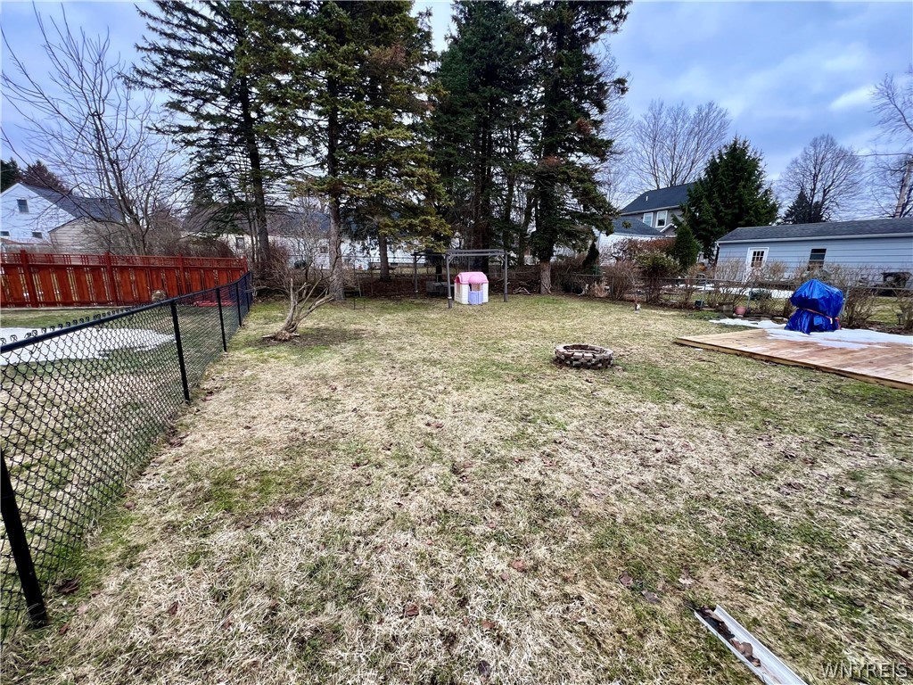 70 Irwinwood Road Lancaster, NY 14086 - Photo 25 of 29