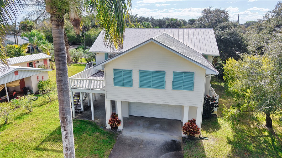 6595 114th Lane Sebastian, FL 32958 - Photo 3 of 7