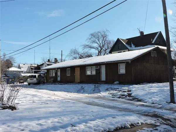 $89,000 | 409 South Buchanan Street, Danville, IL 61832