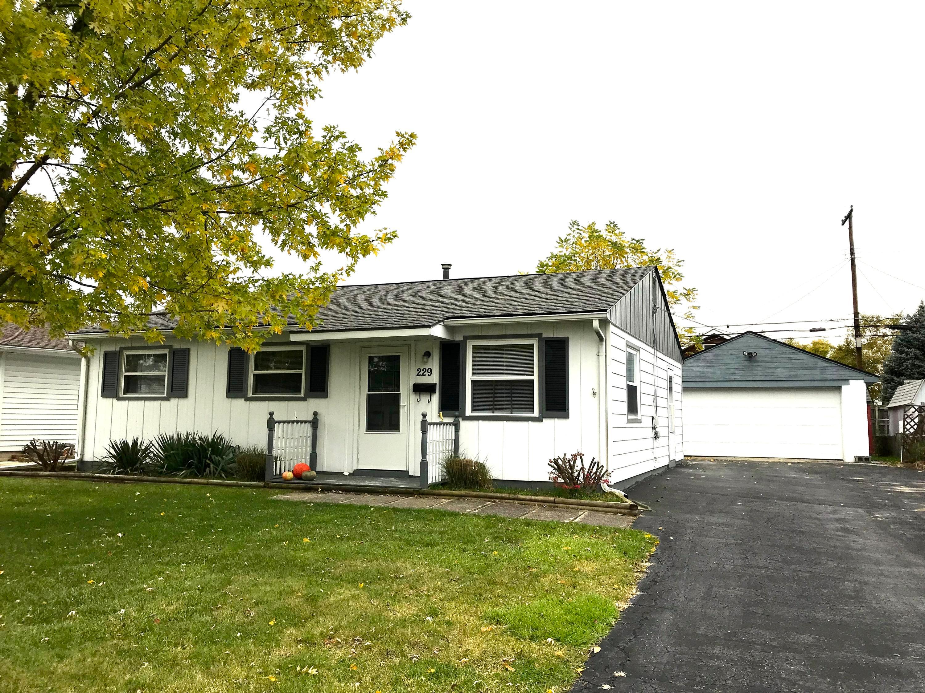 229 Redmond Road Columbus, OH 43228 - Photo 2 of 25 Gallery Image 2