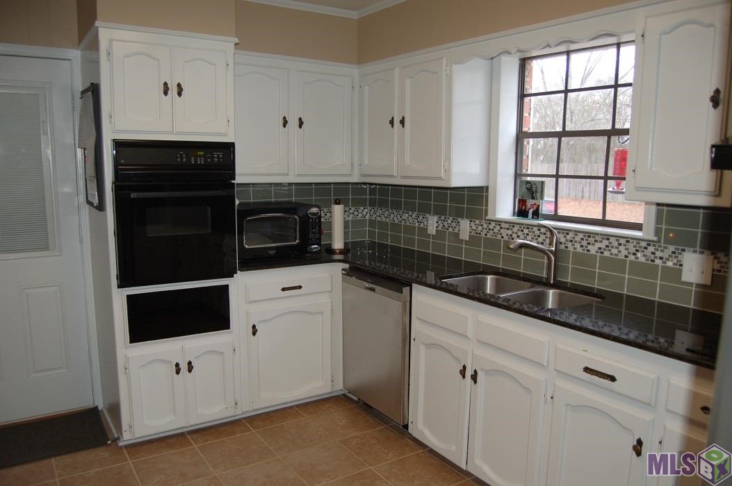 42509 Jamie Road Prairieville, LA 70769 - Photo 11 of 17 Gallery Image 11