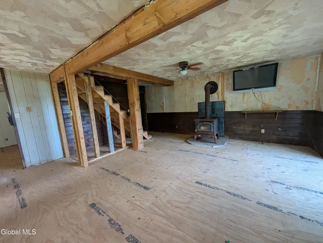 $219,999 | 92 Riddle Road, Moriah, NY 12956