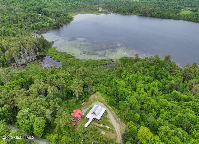 $219,999 | 92 Riddle Road, Moriah, NY 12956