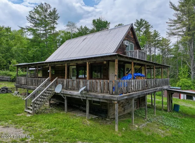 $219,999 | 92 Riddle Road, Moriah, NY 12956
