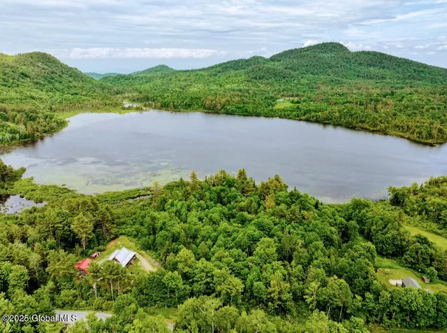 $219,999 | 92 Riddle Road, Moriah, NY 12956