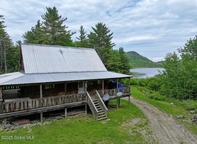 $219,999 | 92 Riddle Road, Moriah, NY 12956