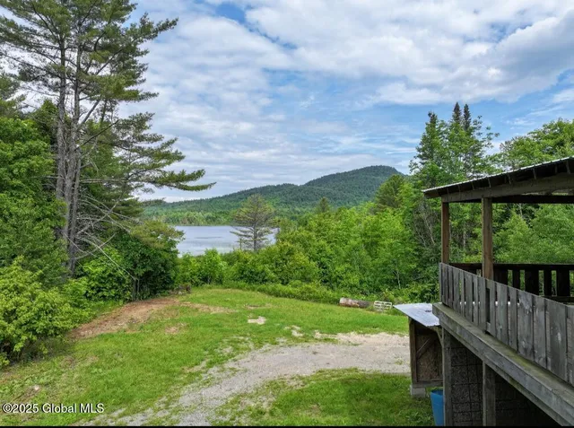 $219,999 | 92 Riddle Road, Moriah, NY 12956