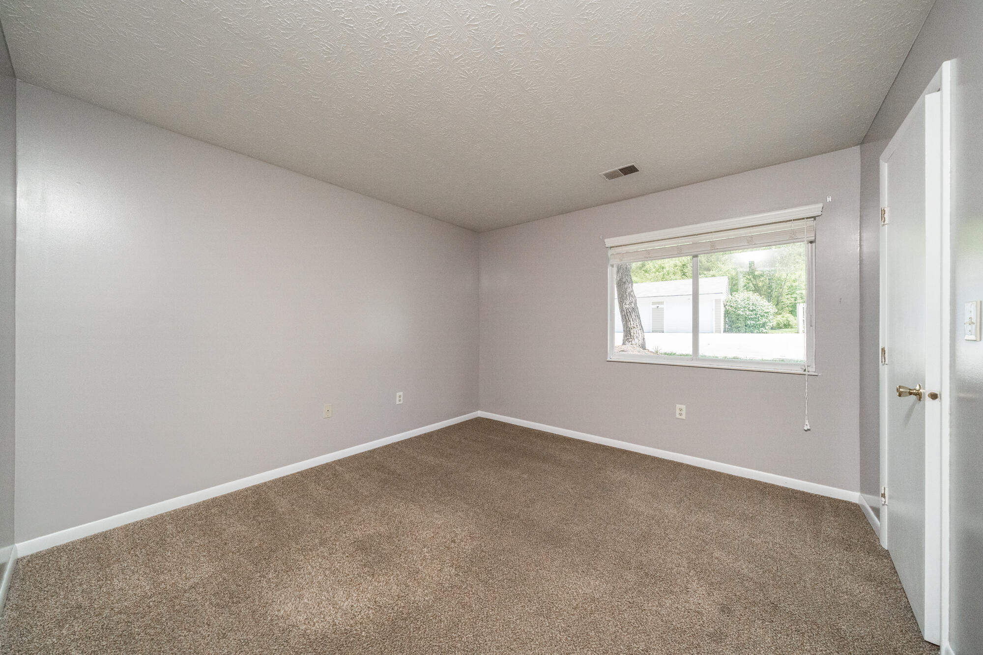 320 Timber Ridge Drive, Unit 1 Newport, KY 41071 - Photo 20 of 22 Gallery Image 20