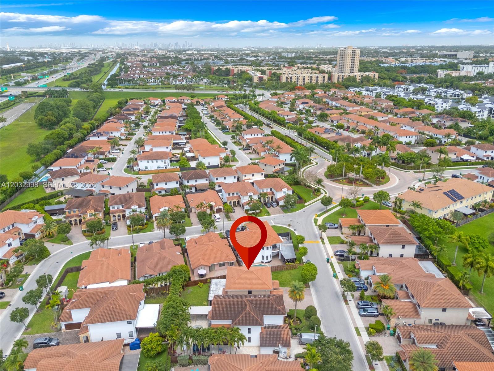 9925 Northwest 10th Street Miami, FL 33172 - Photo 43 of 51