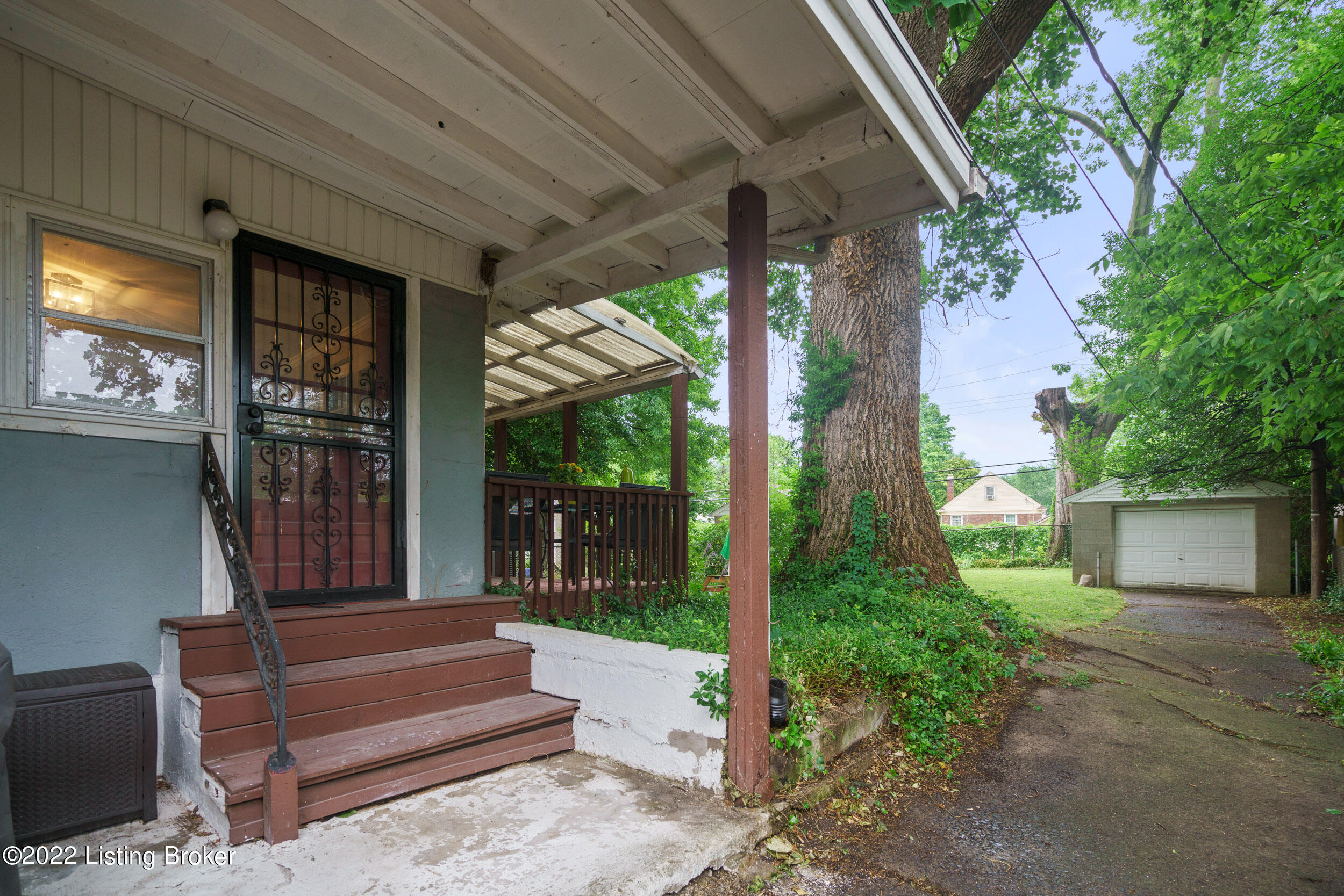 2429 Sherry Road Louisville, KY 40217 - Photo 45 of 54 2429 Sherry Road-12