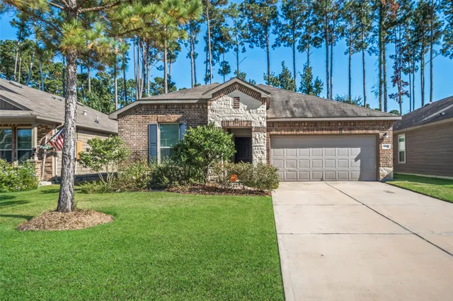 $274,900 | 2055 Lost Timbers Drive, Conroe, TX 77304