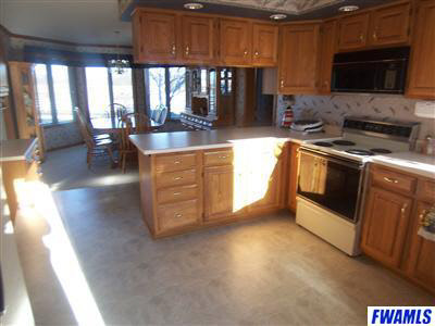 6861 West Maple Grove Road Huntington, IN 46750 - Photo 14 of 25 Gallery Image 14