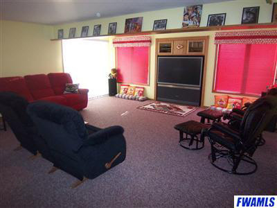 6861 West Maple Grove Road Huntington, IN 46750 - Photo 8 of 25 Gallery Image 8