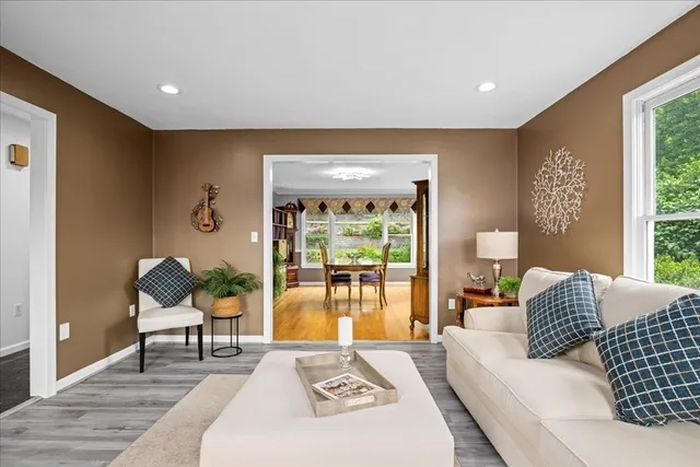 $985,000 | 14 Vanessa Drive, Northborough, MA 01532