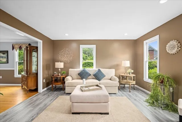 $985,000 | 14 Vanessa Drive, Northborough, MA 01532