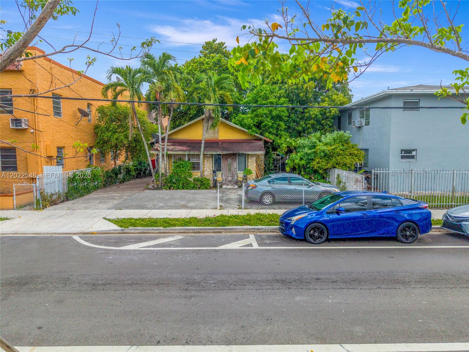 1568 Southwest 5th Street Miami, FL 33135 - Photo 4 of 21