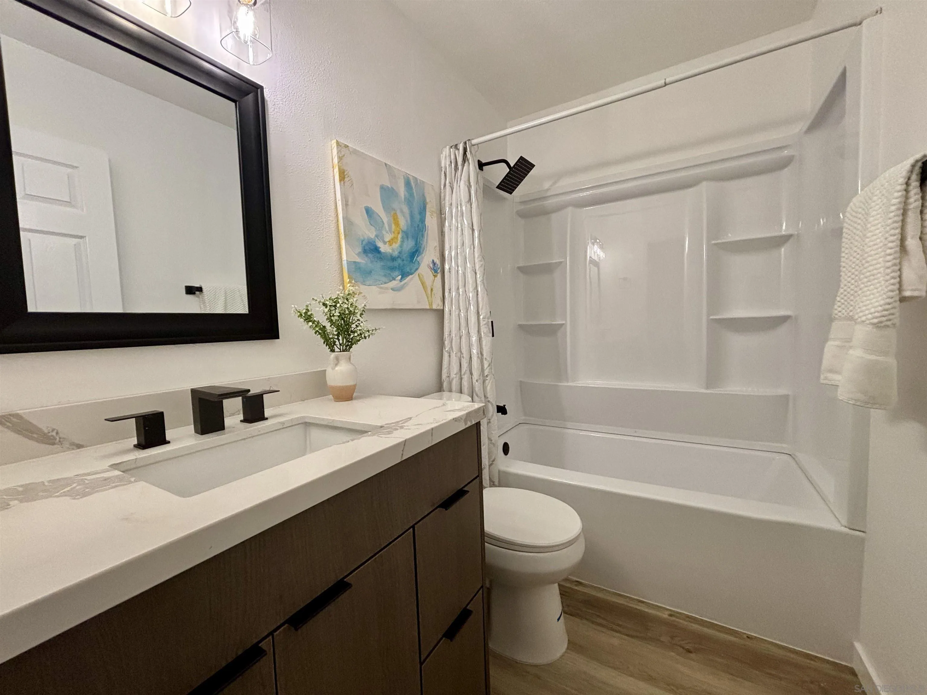 3401 Del Este Way Oceanside, CA 92056 - Photo 21 of 26