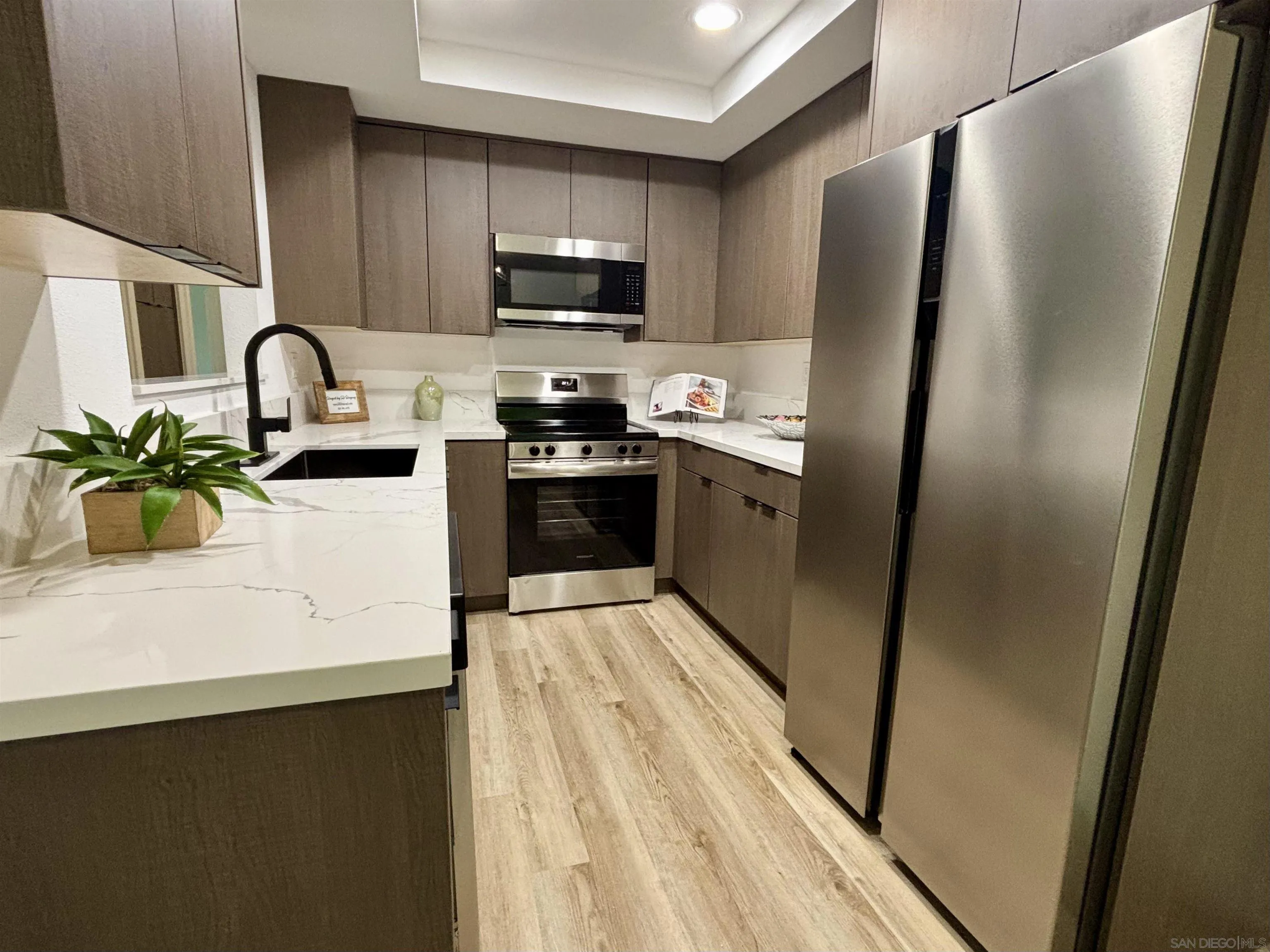 3401 Del Este Way Oceanside, CA 92056 - Photo 9 of 26