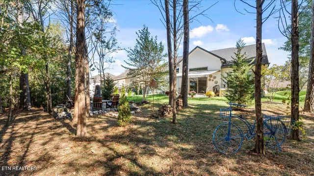 $650,000 | 140 Utsesti Way, Loudon, TN 37774