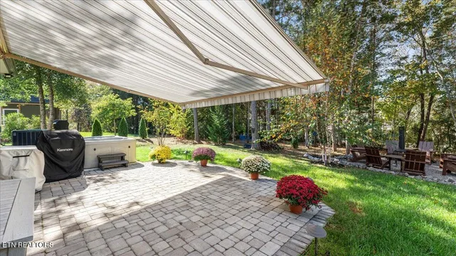 $650,000 | 140 Utsesti Way, Loudon, TN 37774