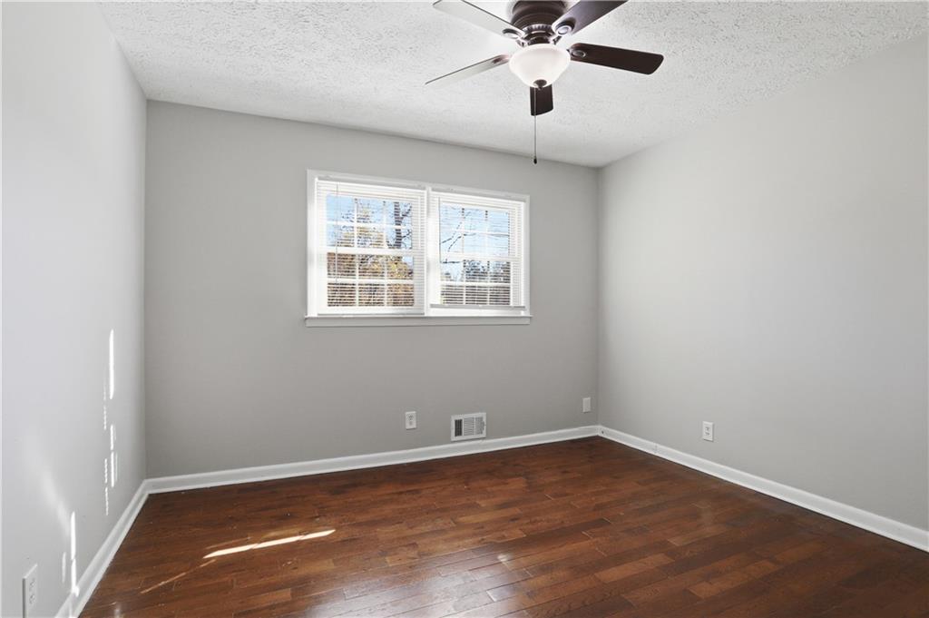 4716 Cheri Lynn Road Northwest Acworth, GA 30101 - Photo 11 of 31