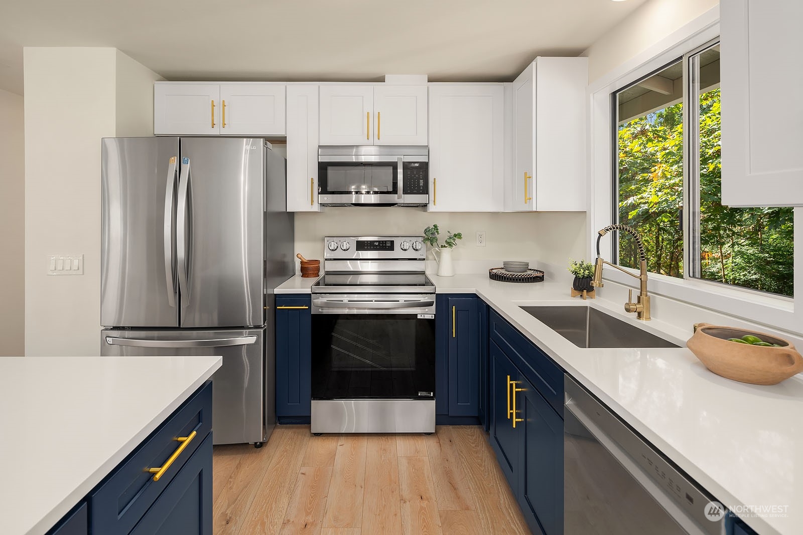 17414 Brook Boulevard Bothell, WA 98012 - Photo 9 of 30