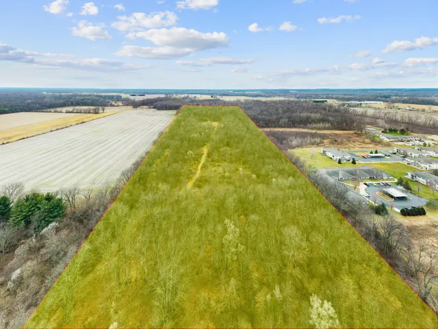 $230,000 | 56600 Highway 51, Dowagiac, MI 49047