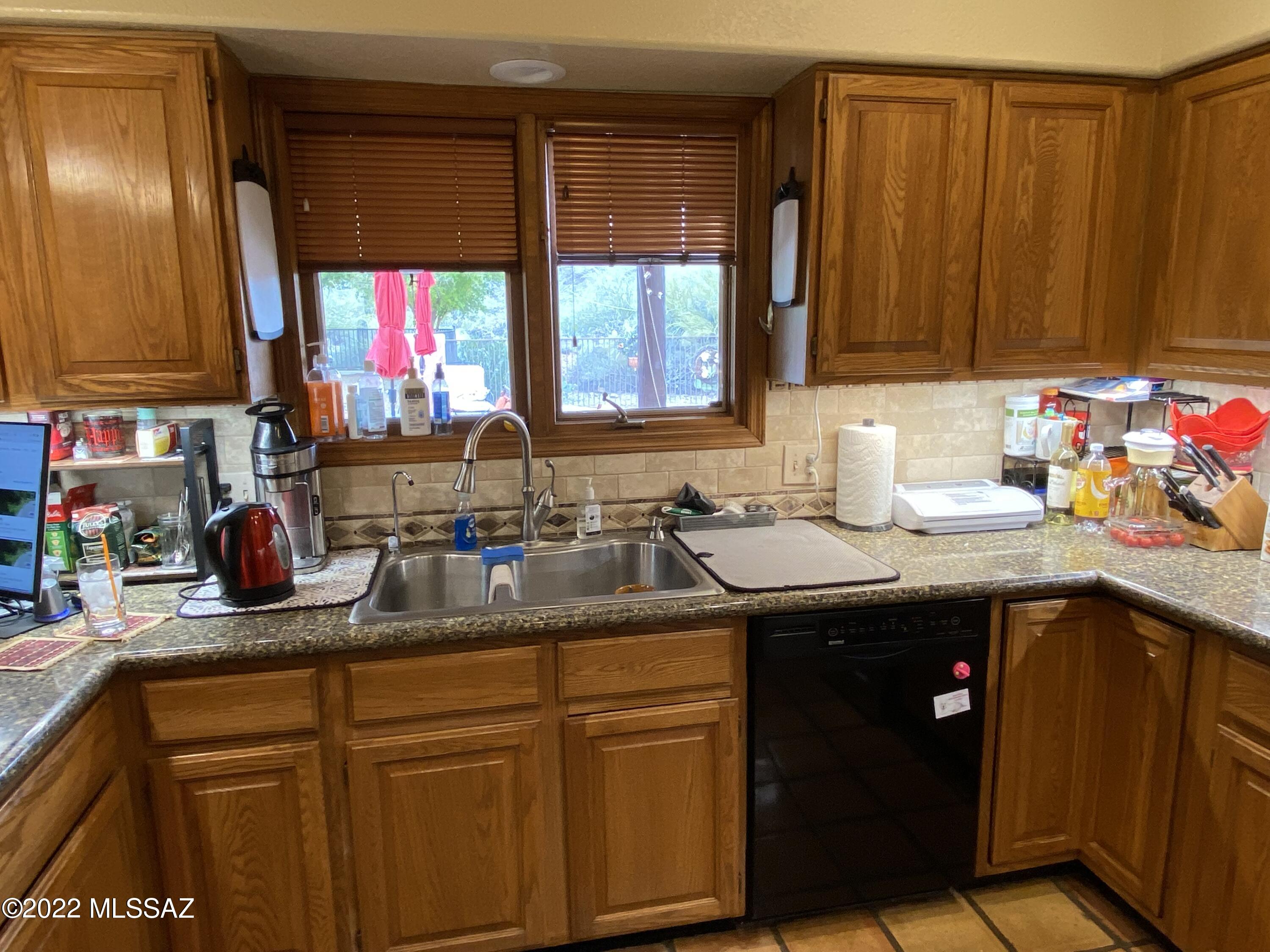 6945 North Wade Road Tucson, AZ 85743 - Photo 8 of 42 Gallery Image 8
