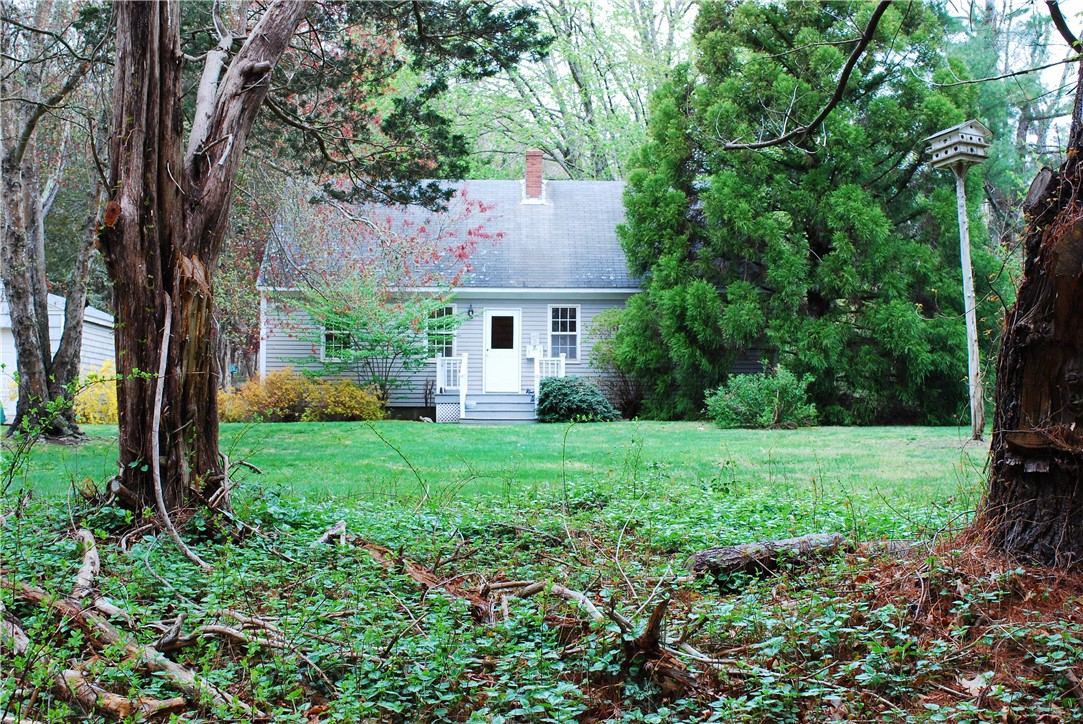 57 Old Harbor Road Little Compton, RI 02837 - Photo 11 of 14 Gallery Image 11