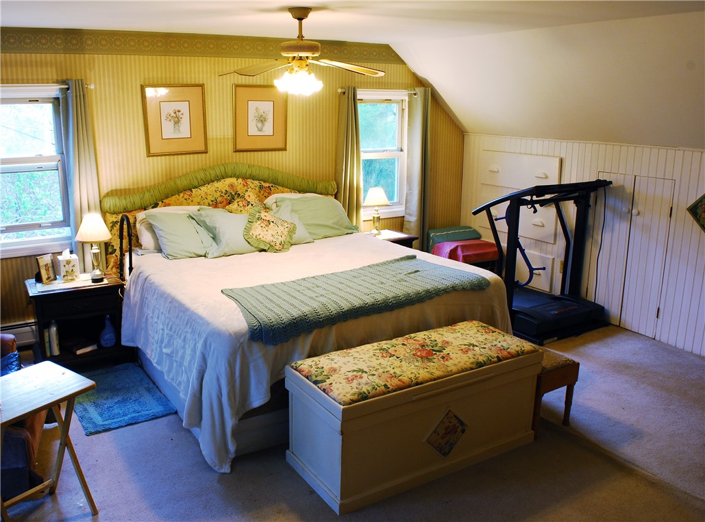 57 Old Harbor Road Little Compton, RI 02837 - Photo 5 of 14 Gallery Image 5