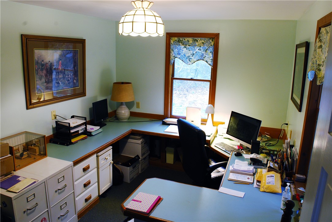 57 Old Harbor Road Little Compton, RI 02837 - Photo 6 of 14 Gallery Image 6