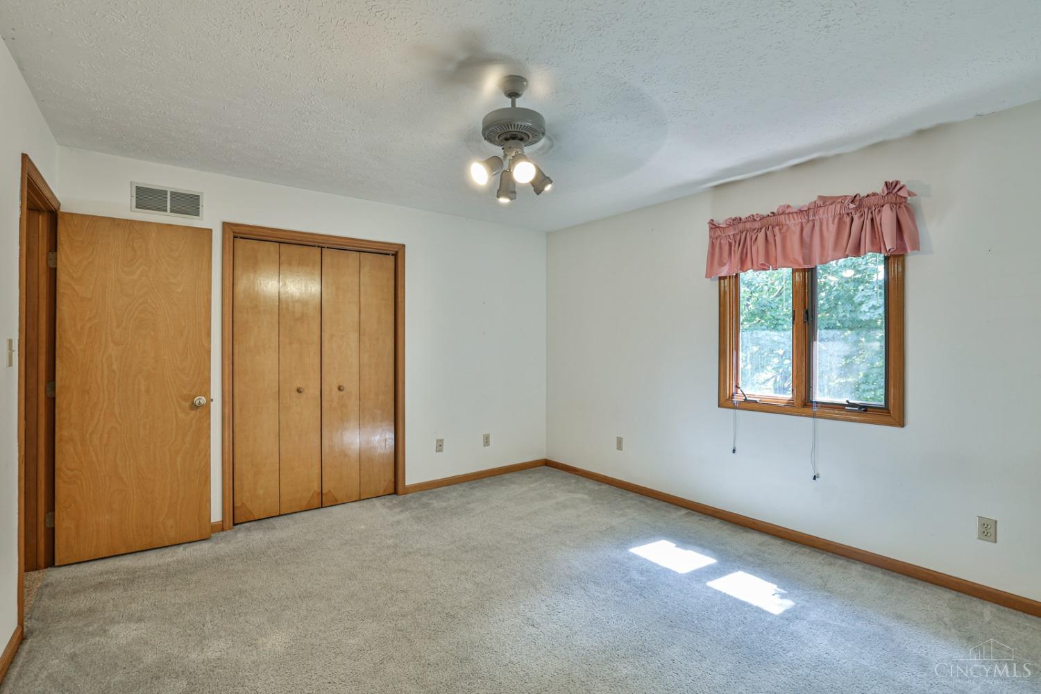 7399 Princeton Road Middletown, OH 45044 - Photo 32 of 43