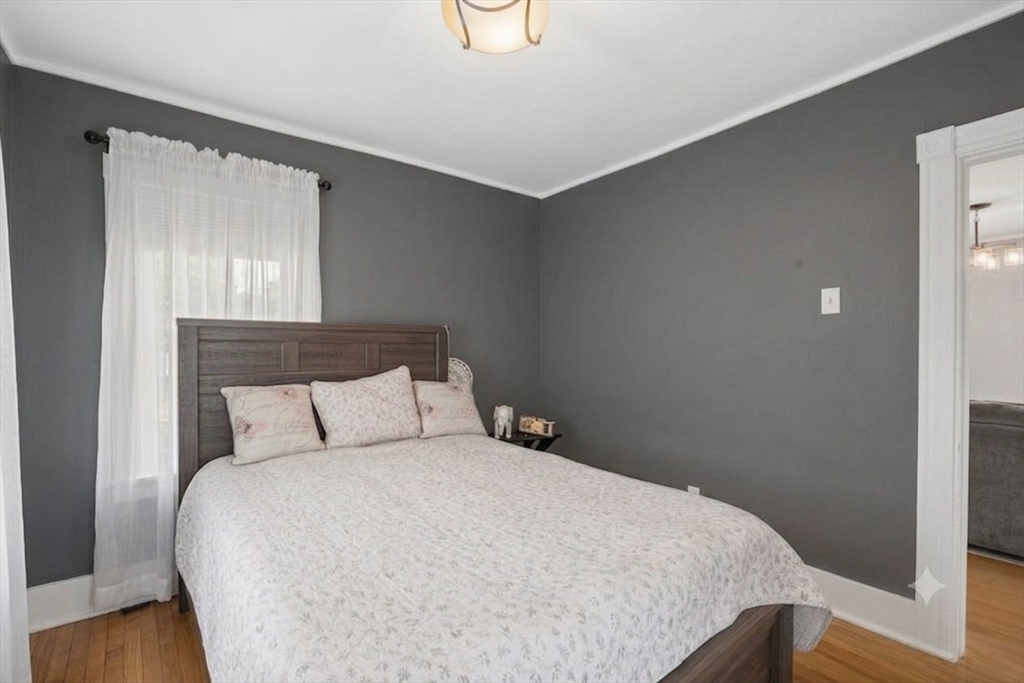49 Felton Street Hudson, MA 01749 - Photo 19 of 41