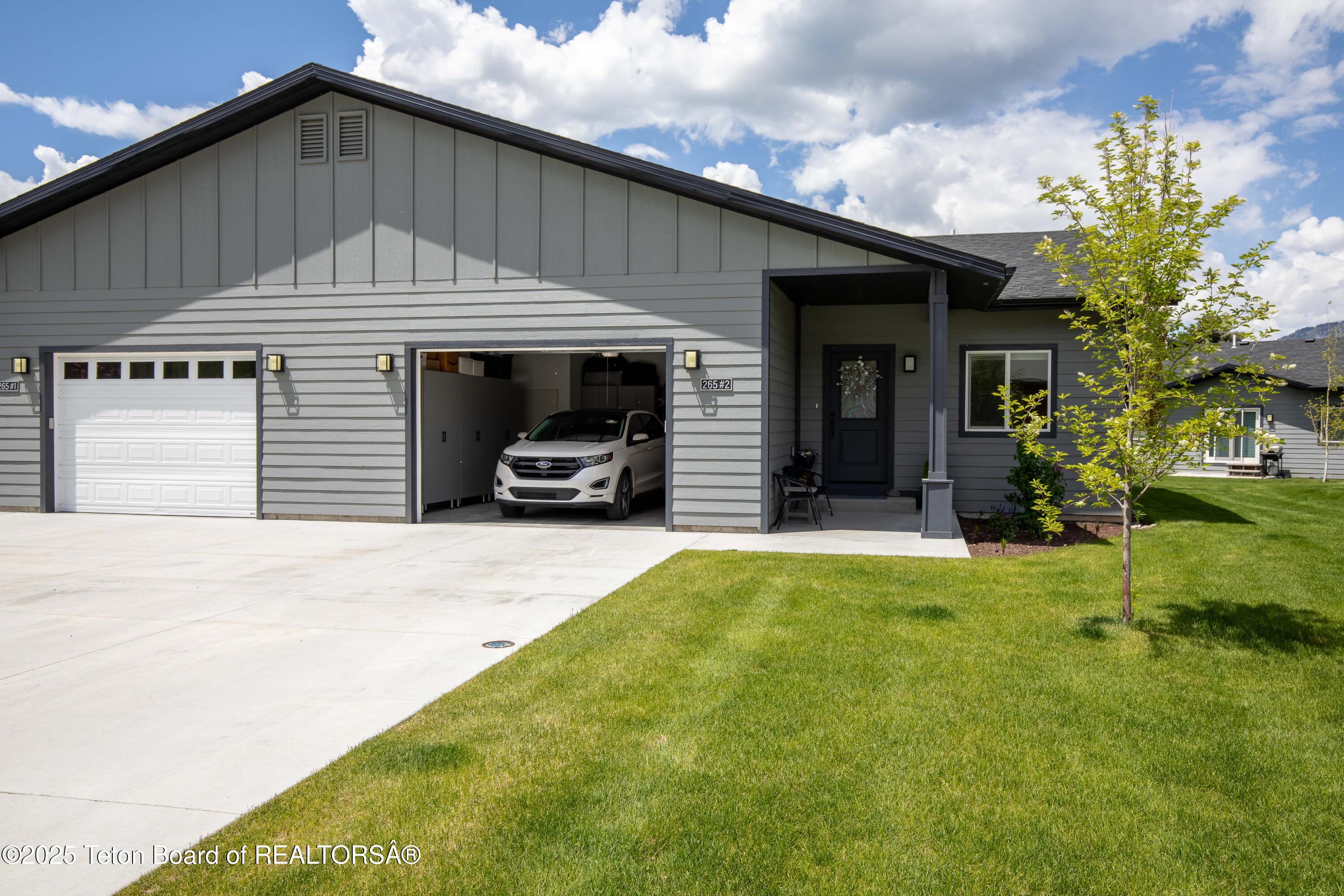 265 River Circle, Unit 2 Alpine, WY 83128 - Photo 31 of 36 265 River Circle Unit 2 Alpine_1573-HDR