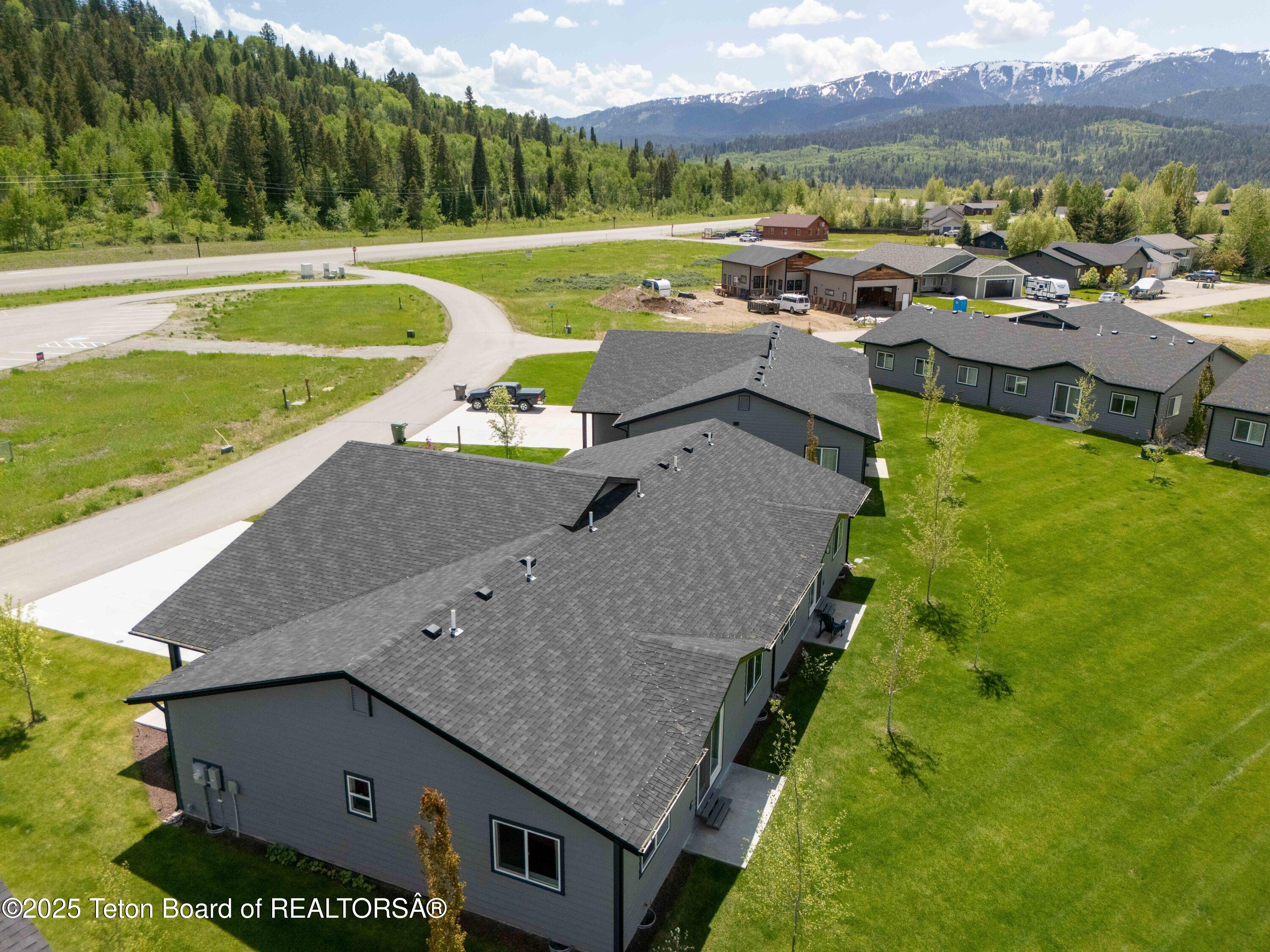 265 River Circle, Unit 2 Alpine, WY 83128 - Photo 34 of 35 265 River Circle Unit 2 Alpine 2_I_0011_