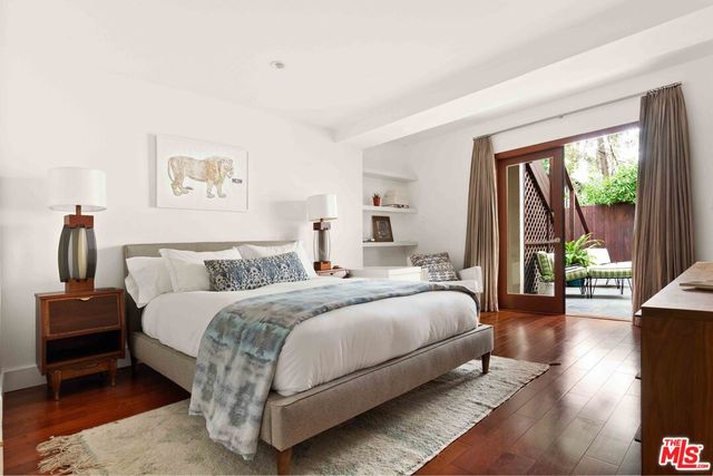 $4,500,000 | 915 Centinela Avenue, Santa Monica, CA 90403