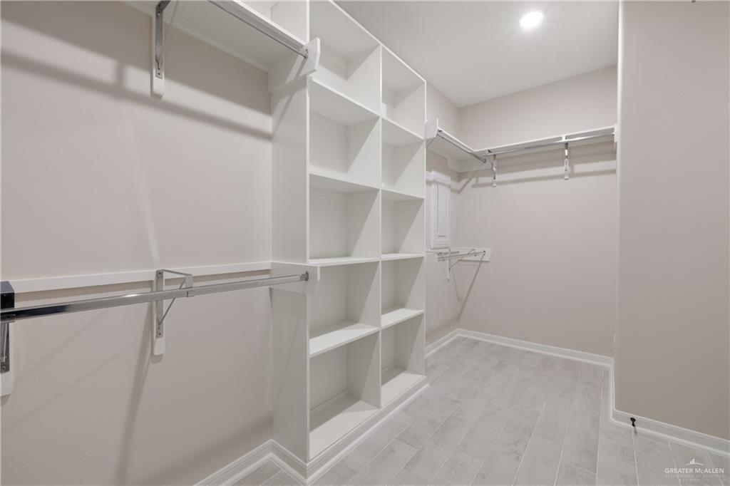 6521 Anaqua Loop McAllen, TX 78504 - Photo 8 of 13