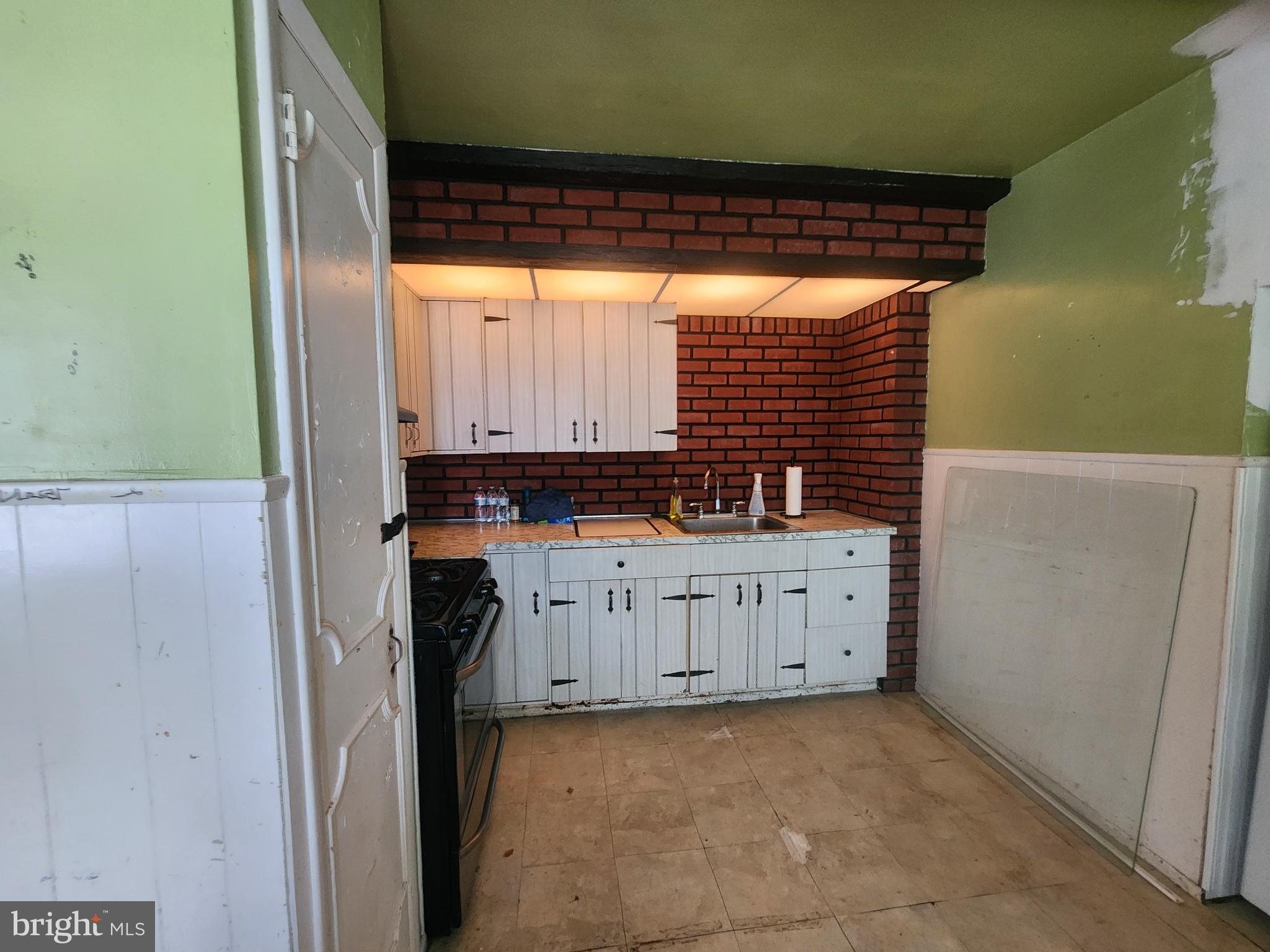 1019 Baily Road Lansdowne, PA 19050 - Photo 6 of 36