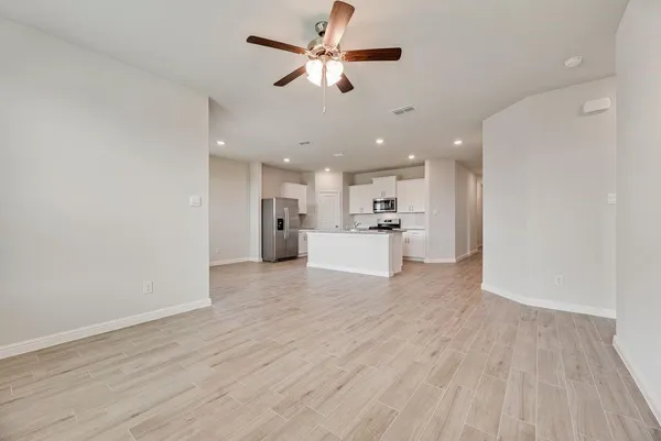 $2,300 | 4365 Mill Stream Lane, Fort Worth, TX 76036