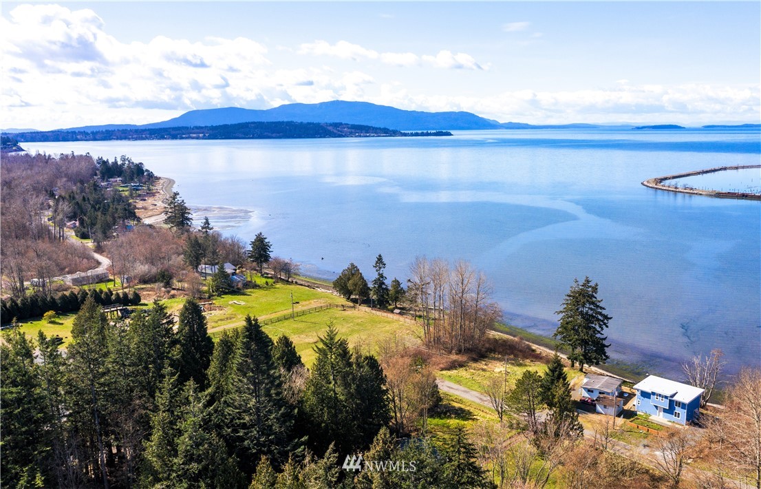 3649 Harnden Road Bellingham, WA 98226 - Photo 2 of 25 Gallery Image 2