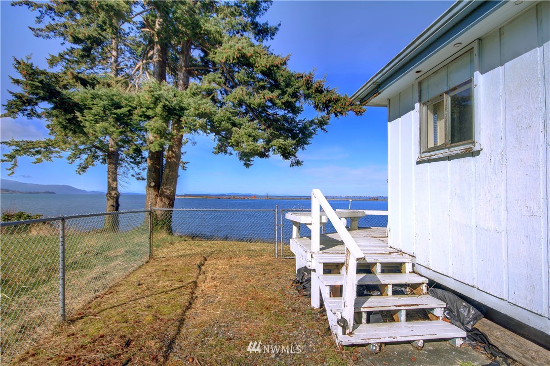 3649 Harnden Road Bellingham, WA 98226 - Photo 16 of 25 Gallery Image 16