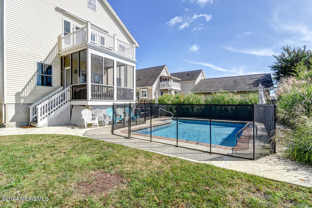 212 Philadelphia Avenue Point Pleasant Beach, NJ 08742 - Photo 29 of 31 a house view with a sitting space and garden