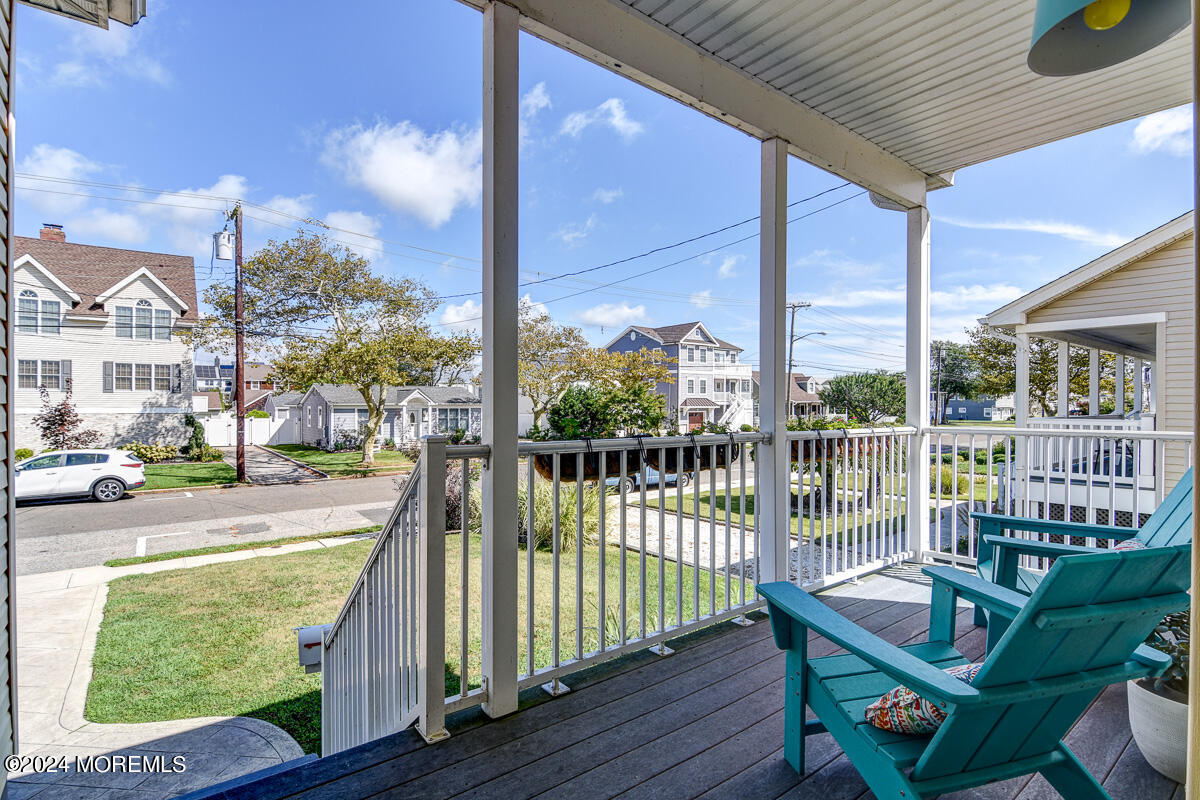212 Philadelphia Avenue Point Pleasant Beach, NJ 08742 - Photo 4 of 31 a view of balcony with couch