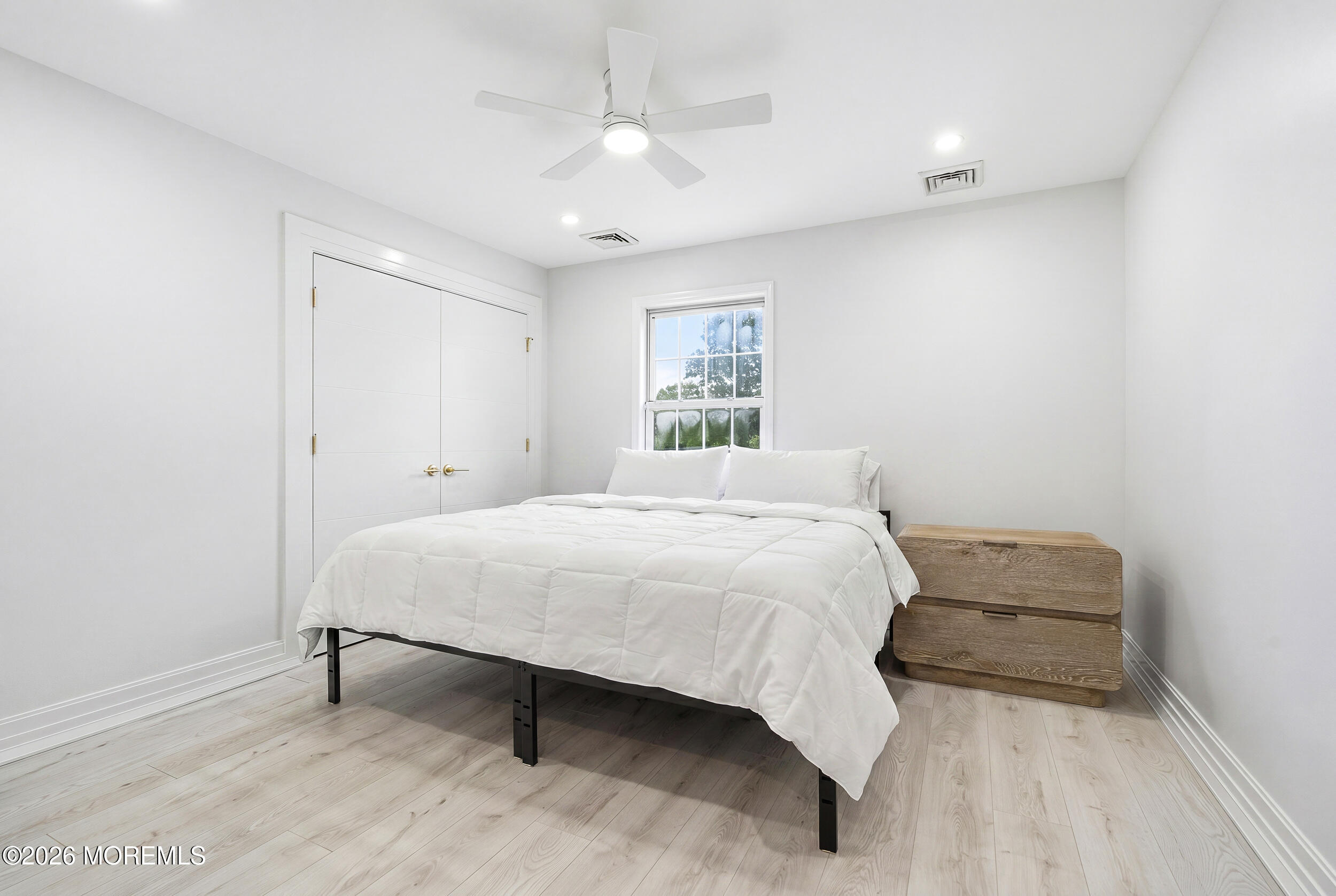 17 Georgetown Road Eatontown, NJ 07724 - Photo 22 of 36 033