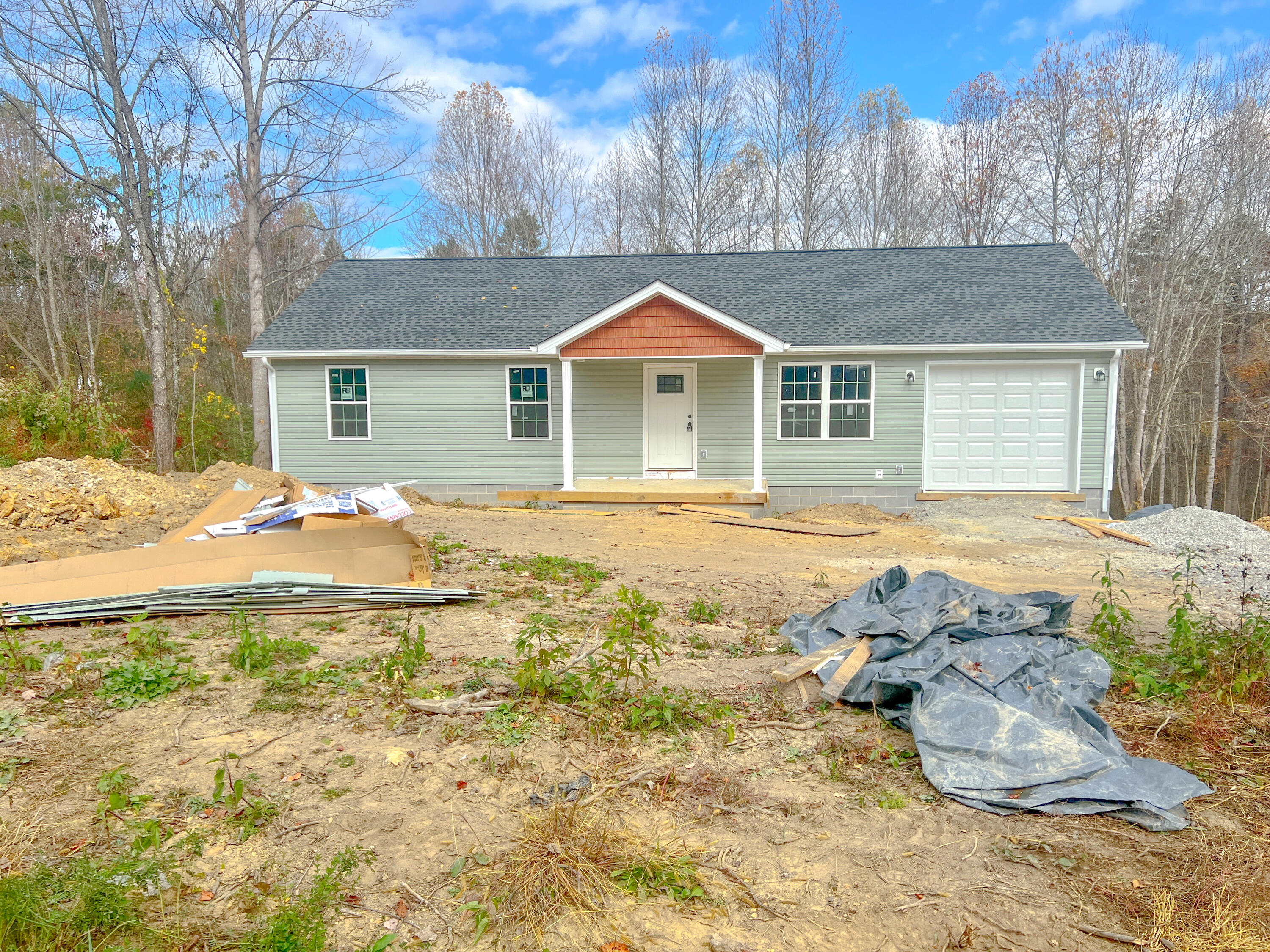 56 Paris Karr Road Keavy, KY 40737 - Photo 2 of 14 8CC8EA00-669B-42FC-B35F-24EAB54483BC